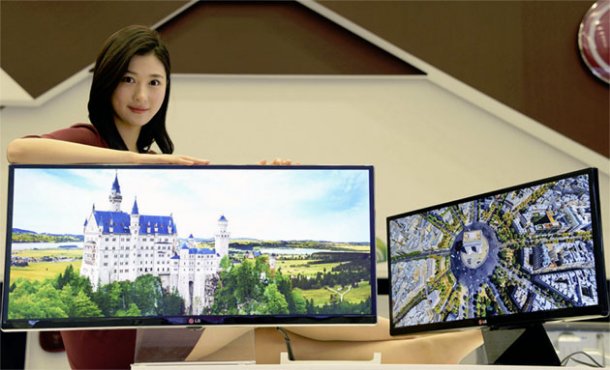 LG widescreen 31 inch 4k