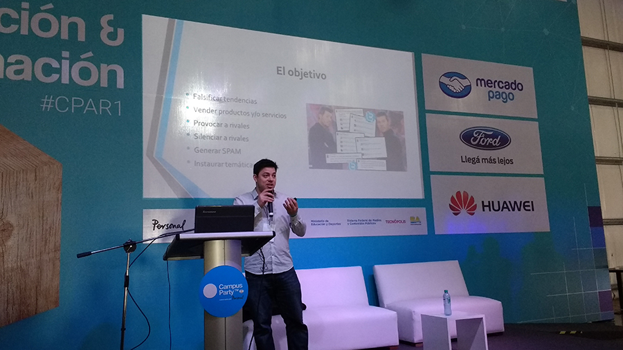 Campus Party: La Evolución de la guerra de los Bots por Fabio Baccaglioni 2 fabiocampusparty2234