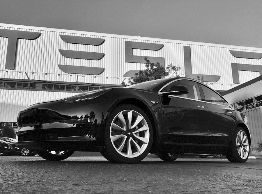 tesla model3 4