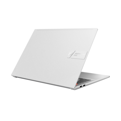 Asus Vivobook Pro 08