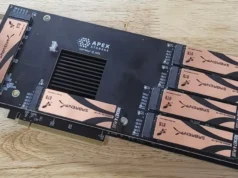 Apex X21 Destroyer – Hasta 336TB en una sola placa llena de SSD