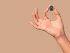 Elon Musk anuncia que Neuralink ha instalado en un paciente su primer chip cerebral