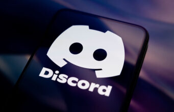 Discord prueba “Persona” y da vuelta atrás, sigue generando polémica