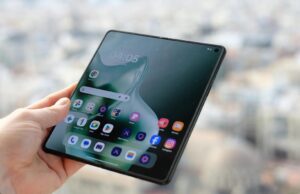 Motorola se la juega en el MWC: llega el Razr Fold tipo libro y el nuevo Edge 70 Fusion